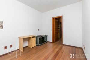 Image 34 - 302078