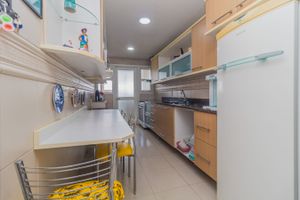 Image 23 - 302197