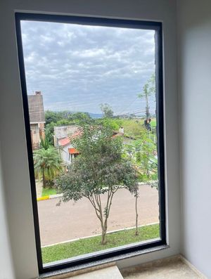 Image 6 - 302219