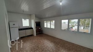 Image 17 - 302320