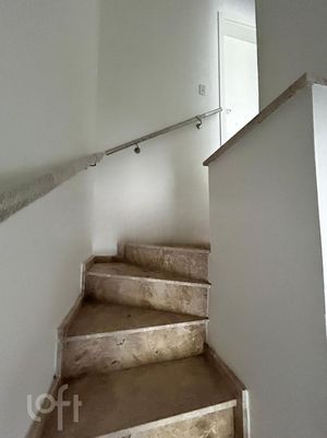 Image 7 - 302347