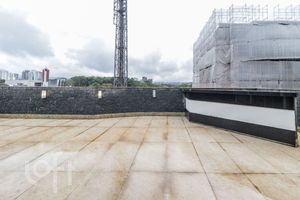 Image 20 - 302377