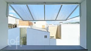 Image 32 - 302404