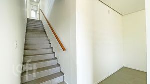 Image 45 - 302404