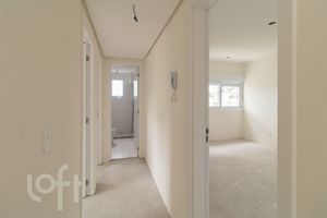 Image 11 - 302483
