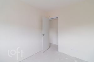 Image 17 - 302487
