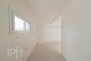Image 5 - 302490