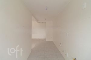 Image 7 - 302497