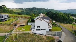 Image 39 - 302547