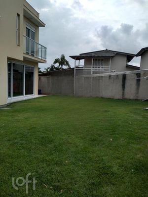 Image 10 - 302551
