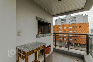 Image 5 - 302554