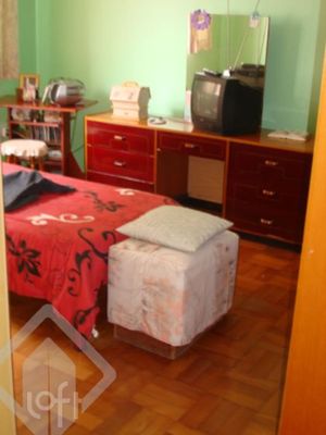 Image 8 - 302574
