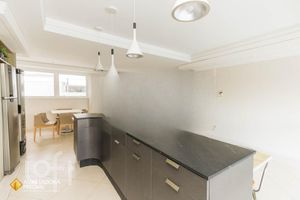 Image 22 - 302584