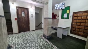 Image 25 - 302719
