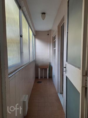 Image 26 - 302807