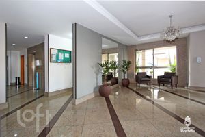 Image 40 - 302884