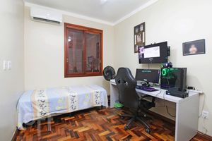 Image 10 - 302933