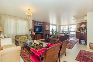 Image 1 - 303046