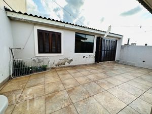 Image 15 - 303170