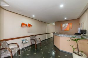 Image 21 - 303178