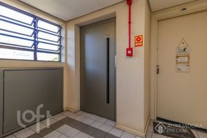 Image 26 - 303178