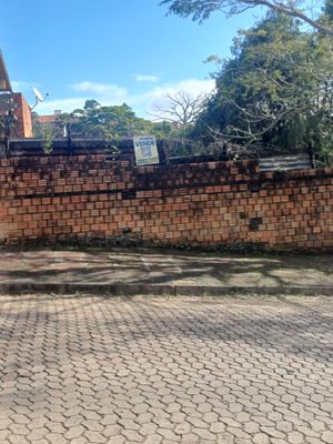 Image 1 - 303188
