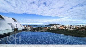 Image 18 - 303212