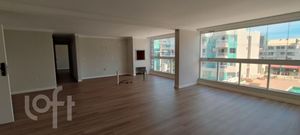 Image 1 - 303212