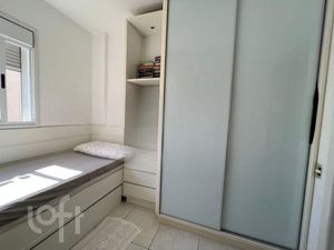 Image 16 - 303231