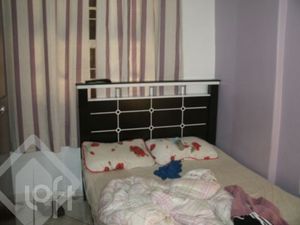 Image 11 - 303300