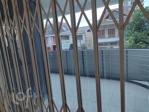 Image 72 - 303301