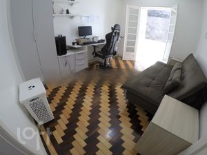 Image 14 - 303315