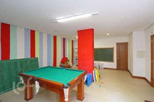 Image 35 - 303324