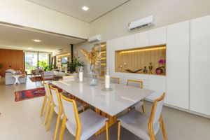 Image 32 - 303334