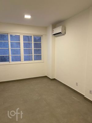 Image 10 - 303344