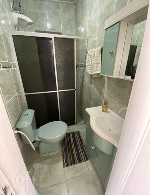 Image 17 - 303377
