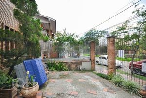 Image 5 - 303382