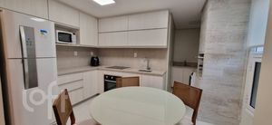 Image 3 - 303430