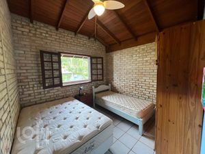 Image 15 - 303437