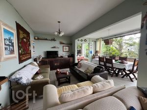 Image 22 - 303437