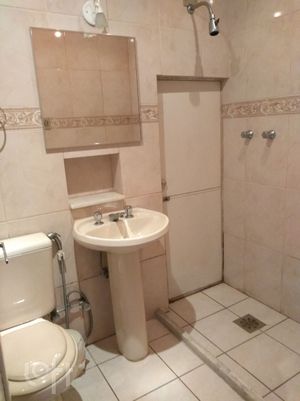 Image 7 - 303545