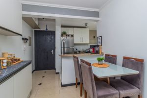 Image 11 - 303579