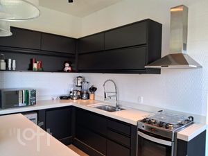 Image 17 - 303624