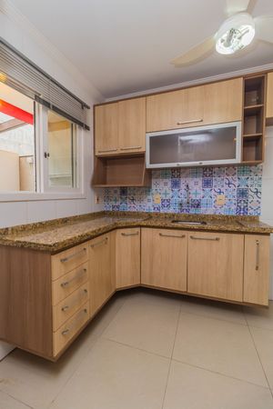 Image 27 - 303638