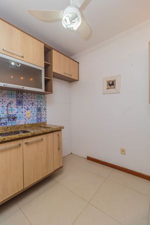 Image 28 - 303638