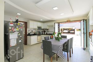 Image 4 - 303640