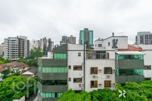 Image 28 - 303671