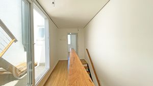 Image 13 - 303689