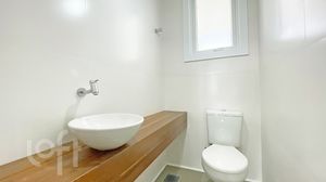 Image 35 - 303689