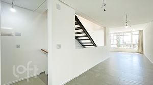 Image 34 - 303689